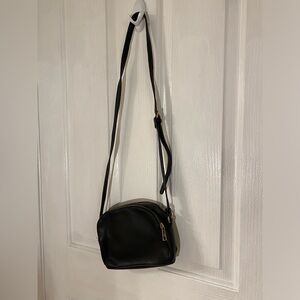 Forever 21 Black Dual Zipper Crossbody Bag